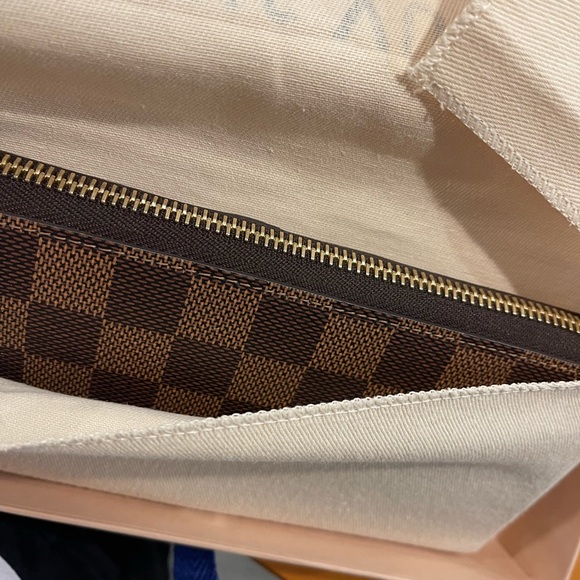 Louis Vuitton Odeon Tote MM and matching Zippy Wallet - Picture 6 of 11